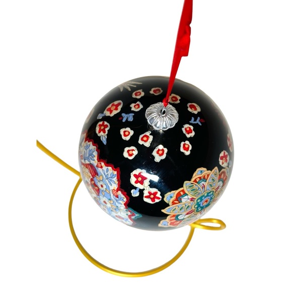 Vera Bradley Versailles Christmas Glass Ornament 2010 with Keepsake Gift Box - Picture 7 of 11